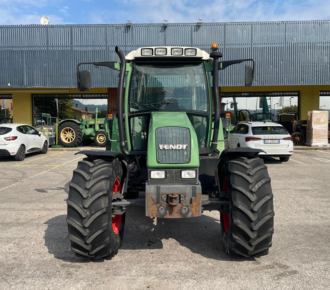 FENDT 309 C FARMER - Tractor agricol: Foto 2 FENDT 309 C FARMER - Tractor agricol: Foto 2