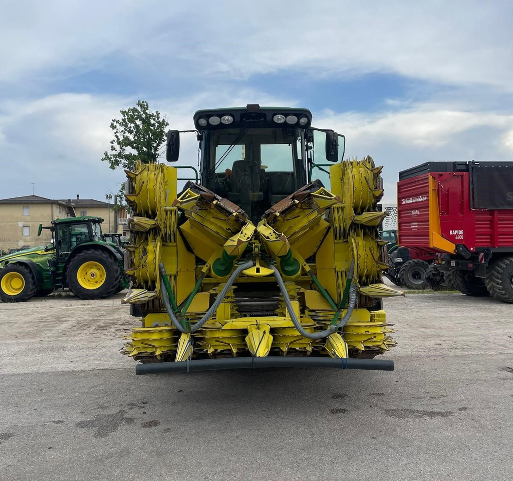 JOHN DEERE TRINCIA 7950 - Combină de Recoltat Furaj: Foto 4 JOHN DEERE TRINCIA 7950 - Combină de Recoltat Furaj: Foto 4