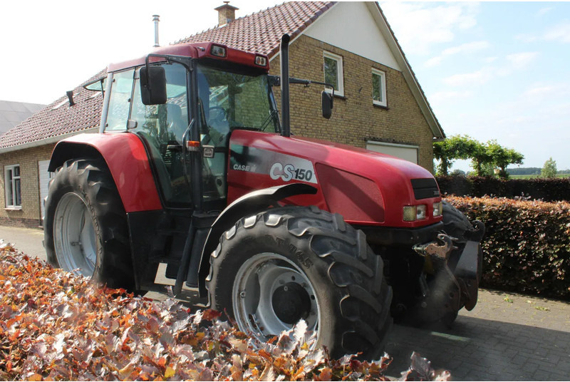 Case IH CS 150 met fronthef en front pto - Tractor agricol: Foto 1 Case IH CS 150 met fronthef en front pto - Tractor agricol: Foto 1
