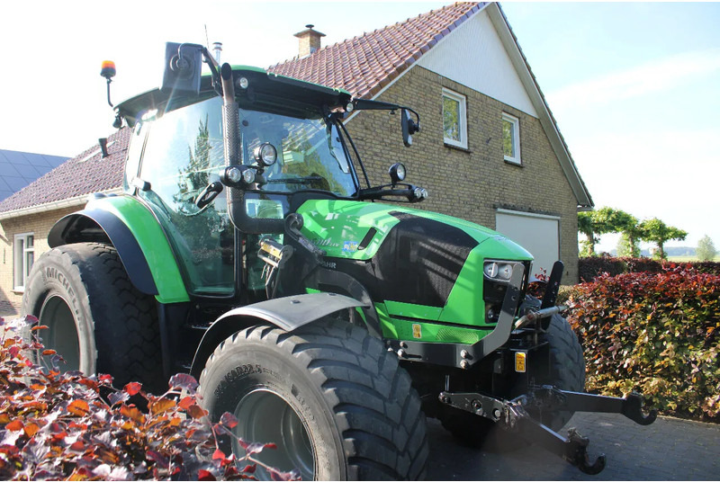 Deutz-Fahr 5110 TTV ex gemeente Fronthef en front pto - Tractor agricol: Foto 1 Deutz-Fahr 5110 TTV ex gemeente Fronthef en front pto - Tractor agricol: Foto 1