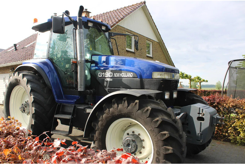 New Holland G 190 - Tractor agricol: Foto 2 New Holland G 190 - Tractor agricol: Foto 2