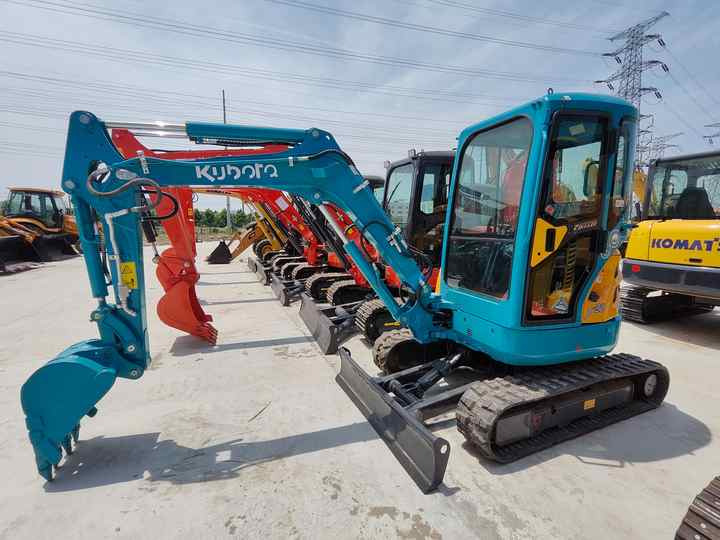 2Ton Used Micro Excavator High Quality Second-hand Diggers Used Excavators Kubota U25 Excavator for Sale - Excavator: Foto 4 2Ton Used Micro Excavator High Quality Second-hand Diggers Used Excavators Kubota U25 Excavator for Sale - Excavator: Foto 4