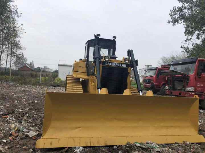 CAT High Quality Used Machinery , Original D6h Cat Bulldozer , Winch Attached Cat Bulldozer - Buldozer: Foto 3 CAT High Quality Used Machinery , Original D6h Cat Bulldozer , Winch Attached Cat Bulldozer - Buldozer: Foto 3