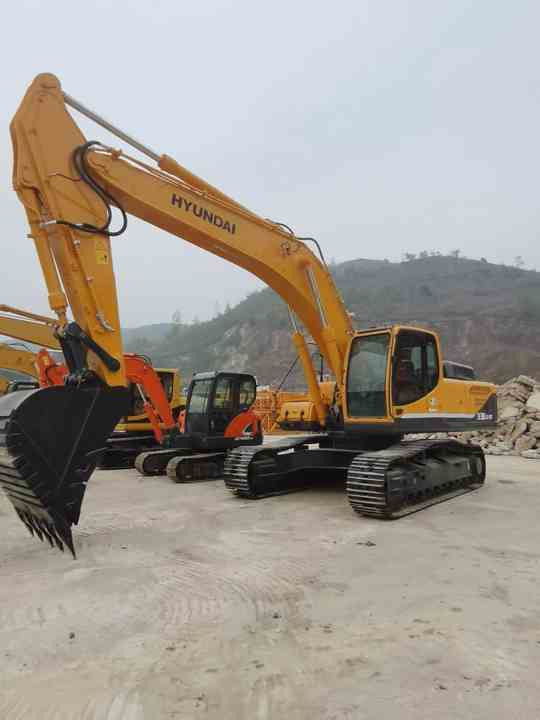 Heavy Construction Equipment Crawler Excavator HYUNDAI R330 Used Machine for Sale - Excavator: Foto 3 Heavy Construction Equipment Crawler Excavator HYUNDAI R330 Used Machine for Sale - Excavator: Foto 3