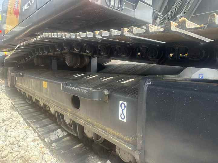 Excavator pe şenile High Quality volvo  EC240 Construction Machinery Low Hours 21ton Used volvo Excavator for Sale [ Copy ] [ Copy ] [ Copy ] [ Copy ] [ Copy ]: Foto 6