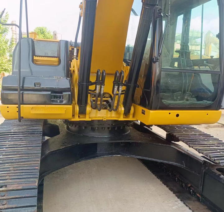 Used Caterpillar 320D Crawler Excavator Hot Sale Used Engineering & Construction Machinery - Excavator: Foto 4 Used Caterpillar 320D Crawler Excavator Hot Sale Used Engineering & Construction Machinery - Excavator: Foto 4