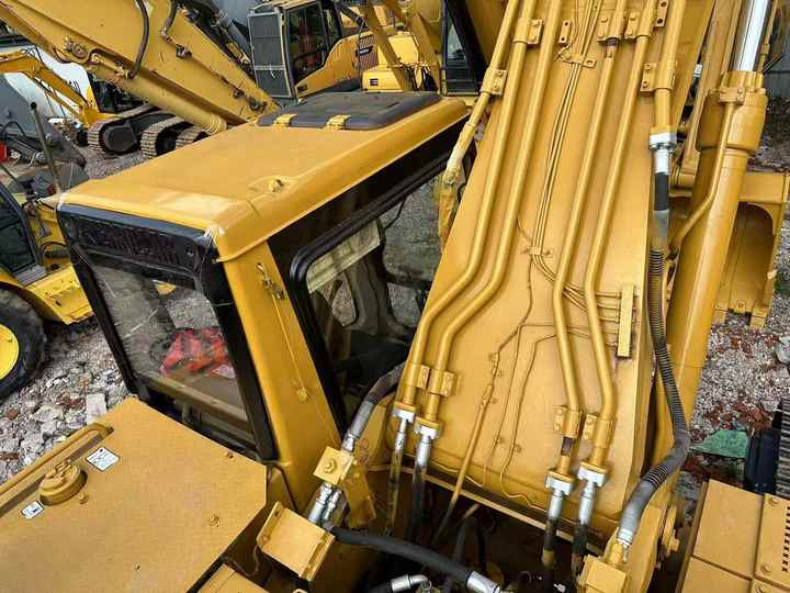 Used Caterpillar 330B Excavator Original Japan Brand Caterpillar 312 315 320 330 336 Excavator on Sale - Excavator pe şenile: Foto 4 Used Caterpillar 330B Excavator Original Japan Brand Caterpillar 312 315 320 330 336 Excavator on Sale - Excavator pe şenile: Foto 4
