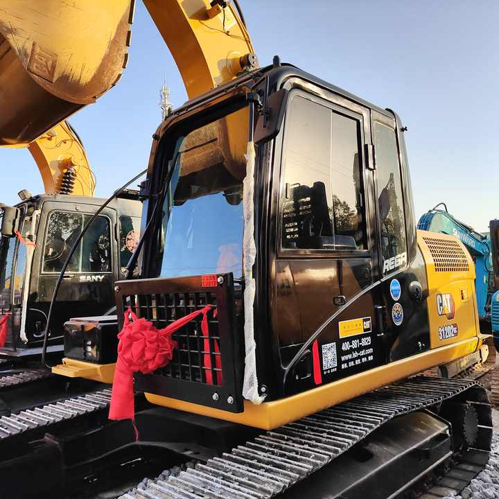 Used Crawler Caterpillar 312D Excavator with Good Condition for Sale - Excavator pe şenile: Foto 2 Used Crawler Caterpillar 312D Excavator with Good Condition for Sale - Excavator pe şenile: Foto 2