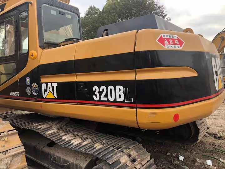 Used Digger CAT 320BL Construction Machinery Construction Digger Used CAT 320BL Cheap Excavator - Excavator pe şenile: Foto 2 Used Digger CAT 320BL Construction Machinery Construction Digger Used CAT 320BL Cheap Excavator - Excavator pe şenile: Foto 2