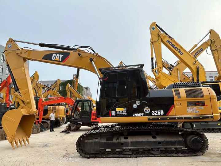 Used Digger CAT 325D Construction Machinery Construction Digger Used CAT 325D Cheap Excavator - Excavator pe şenile: Foto 2 Used Digger CAT 325D Construction Machinery Construction Digger Used CAT 325D Cheap Excavator - Excavator pe şenile: Foto 2