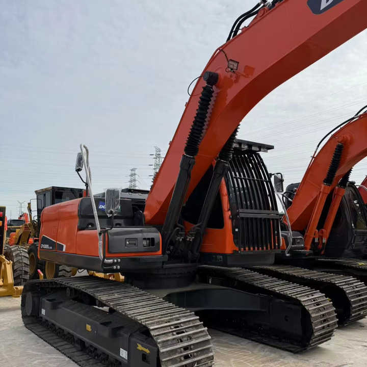 Used Digger Doosan DX225LC-9T Construction Machinery Construction Digger Used Doosan DX225LC-9T Cheap Excavator - Excavator pe şenile: Foto 1 Used Digger Doosan DX225LC-9T Construction Machinery Construction Digger Used Doosan DX225LC-9T Cheap Excavator - Excavator pe şenile: Foto 1