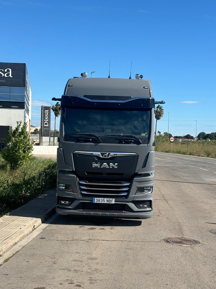 MAN TGX - Camion transport auto: Foto 4 MAN TGX - Camion transport auto: Foto 4