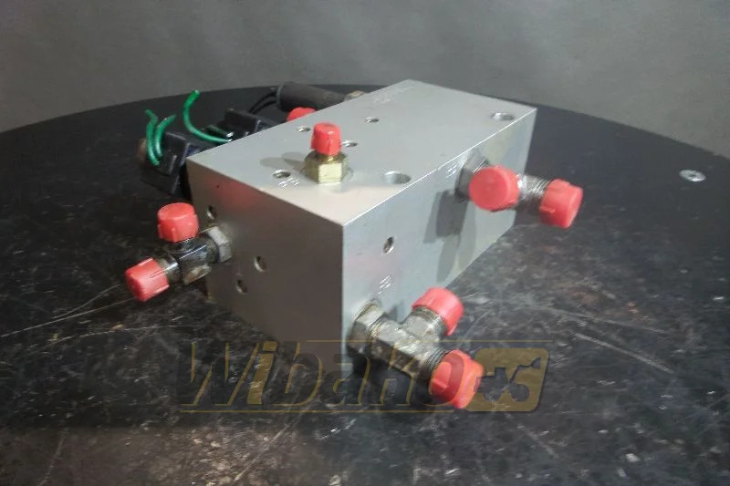 Case 198998A4 E-3 C-2 - Supapa hidraulica pentru Utilaje constructii: Foto 1 Case 198998A4 E-3 C-2 - Supapa hidraulica pentru Utilaje constructii: Foto 1