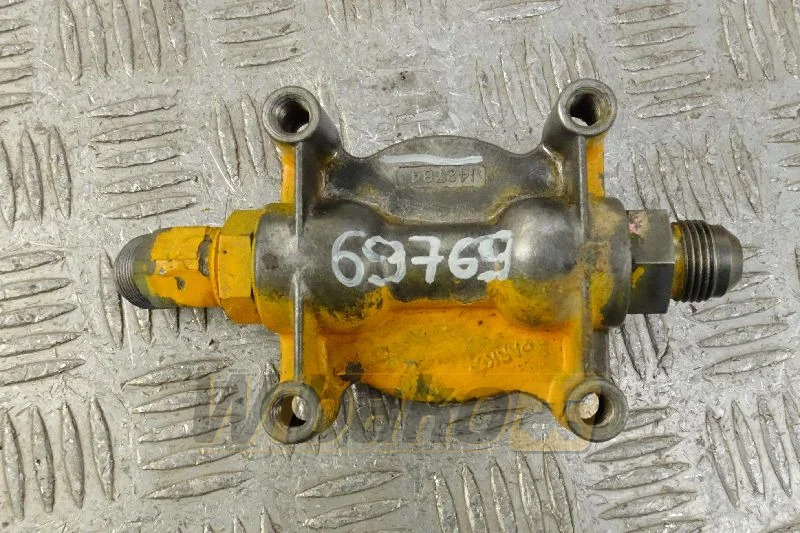 Cummins 142784 - Filtru de combustibil pentru Utilaje constructii: Foto 1 Cummins 142784 - Filtru de combustibil pentru Utilaje constructii: Foto 1