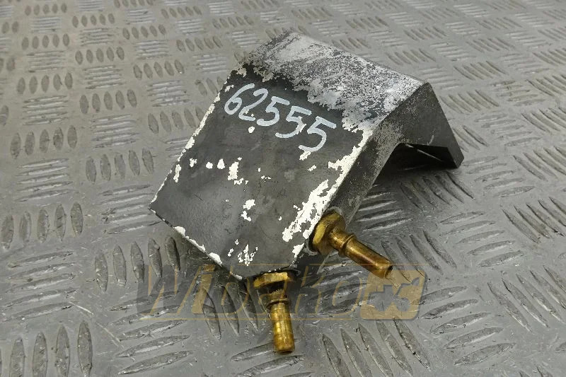 Cummins 4944718 - Filtru de combustibil pentru Utilaje constructii: Foto 1 Cummins 4944718 - Filtru de combustibil pentru Utilaje constructii: Foto 1