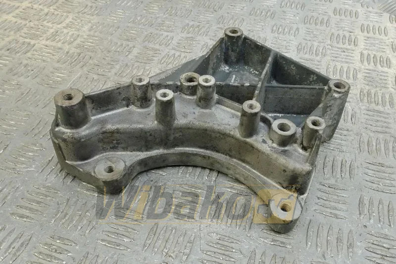 Deutz 04901808 - Alternator pentru Utilaje constructii: Foto 1 Deutz 04901808 - Alternator pentru Utilaje constructii: Foto 1
