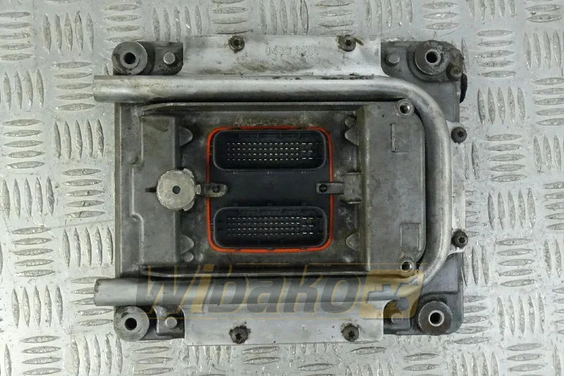 Deutz 60100008 - Calculator de bord pentru Utilaje constructii: Foto 1 Deutz 60100008 - Calculator de bord pentru Utilaje constructii: Foto 1
