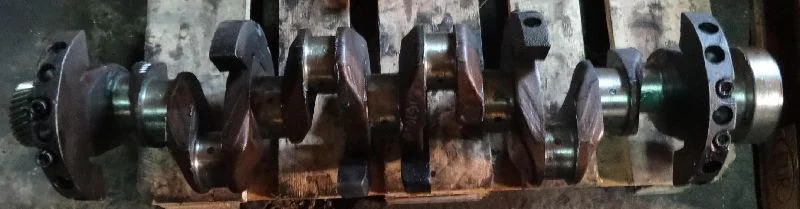 Deutz BF6L913 - Arbore cotit pentru Utilaje constructii: Foto 1 Deutz BF6L913 - Arbore cotit pentru Utilaje constructii: Foto 1