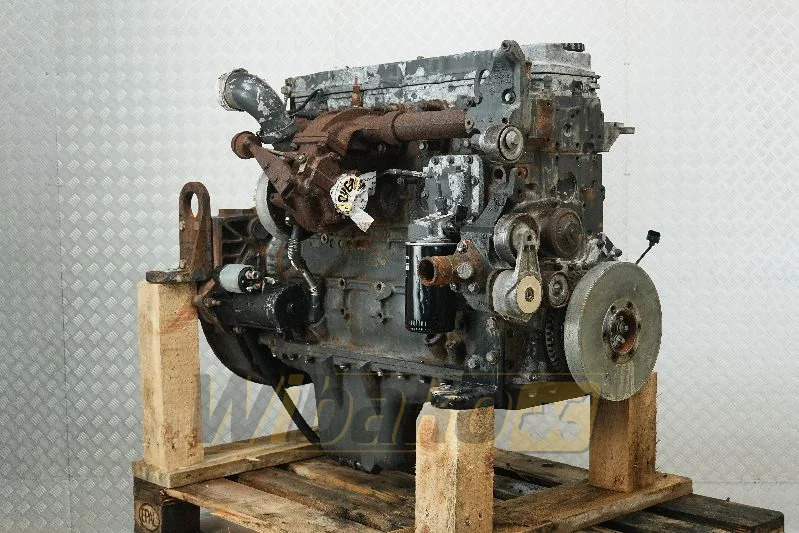 Iveco F4HE0684J*D100 - Motor pentru Utilaje constructii: Foto 3 Iveco F4HE0684J*D100 - Motor pentru Utilaje constructii: Foto 3