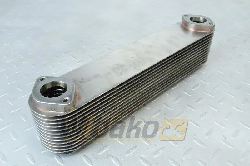 Liebherr 10325002 - Răcitor ulei pentru Utilaje constructii: Foto 1 Liebherr 10325002 - Răcitor ulei pentru Utilaje constructii: Foto 1