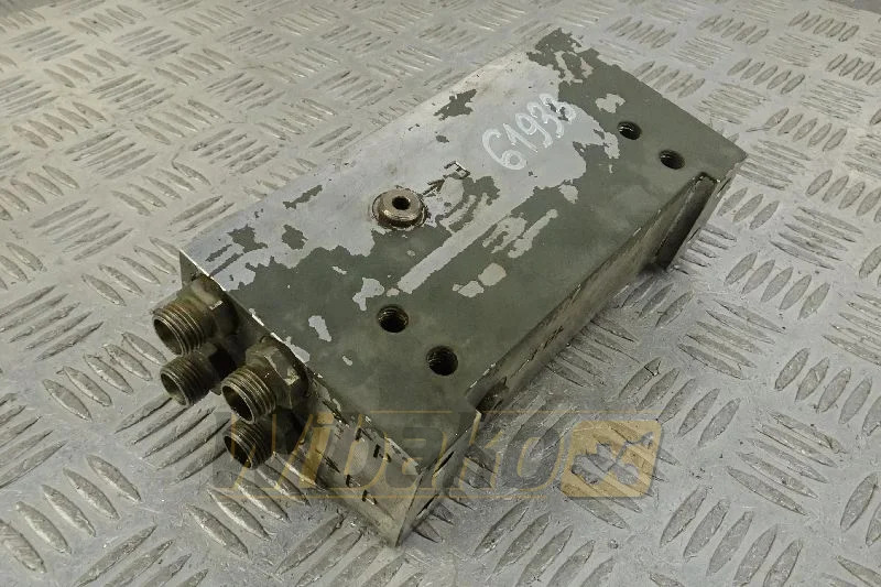 Liebherr 9885358 - Filtru de combustibil pentru Utilaje constructii: Foto 1 Liebherr 9885358 - Filtru de combustibil pentru Utilaje constructii: Foto 1