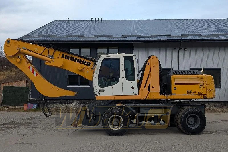 Liebherr A924C - Excavator pentru manipulare de materiale: Foto 2 Liebherr A924C - Excavator pentru manipulare de materiale: Foto 2