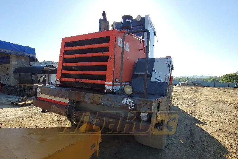 O&K L45 - Încărcător frontal pe pneuri: Foto 3 O&K L45 - Încărcător frontal pe pneuri: Foto 3