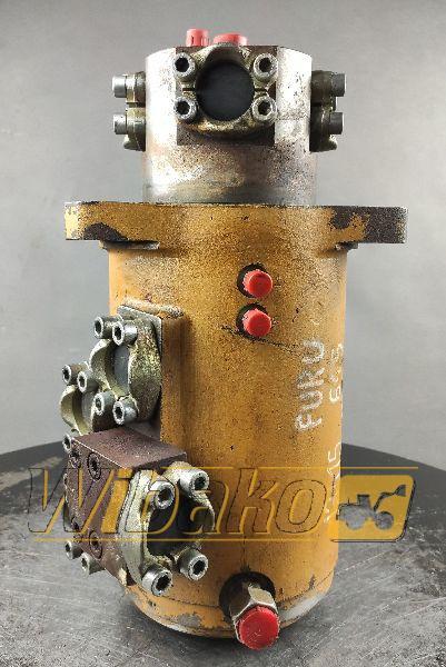 Swing joint (Svivel joint) Furukawa 645 - Transmisie pentru Utilaje constructii: Foto 1 Swing joint (Svivel joint) Furukawa 645 - Transmisie pentru Utilaje constructii: Foto 1