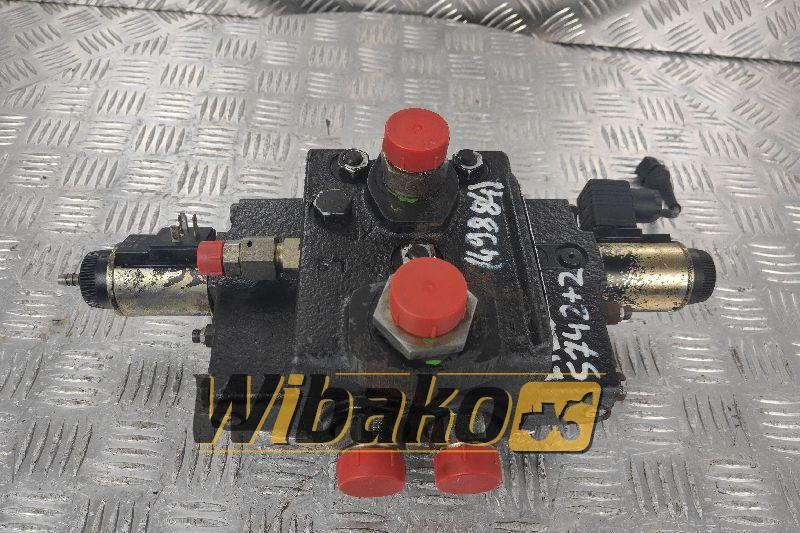 Valves set Vickers CMX100SNSFXM25 02-363920 - Supapa hidraulica pentru Utilaje constructii: Foto 1 Valves set Vickers CMX100SNSFXM25 02-363920 - Supapa hidraulica pentru Utilaje constructii: Foto 1