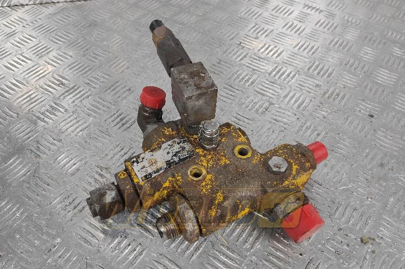 Volvo 811 4821801 - Supapa hidraulica pentru Utilaje constructii: Foto 1 Volvo 811 4821801 - Supapa hidraulica pentru Utilaje constructii: Foto 1