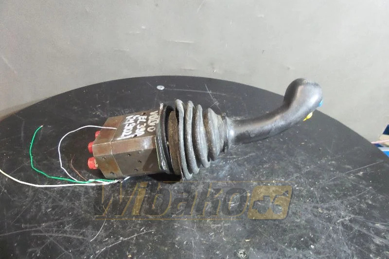 Volvo EC390 - Supapa hidraulica pentru Utilaje constructii: Foto 2 Volvo EC390 - Supapa hidraulica pentru Utilaje constructii: Foto 2