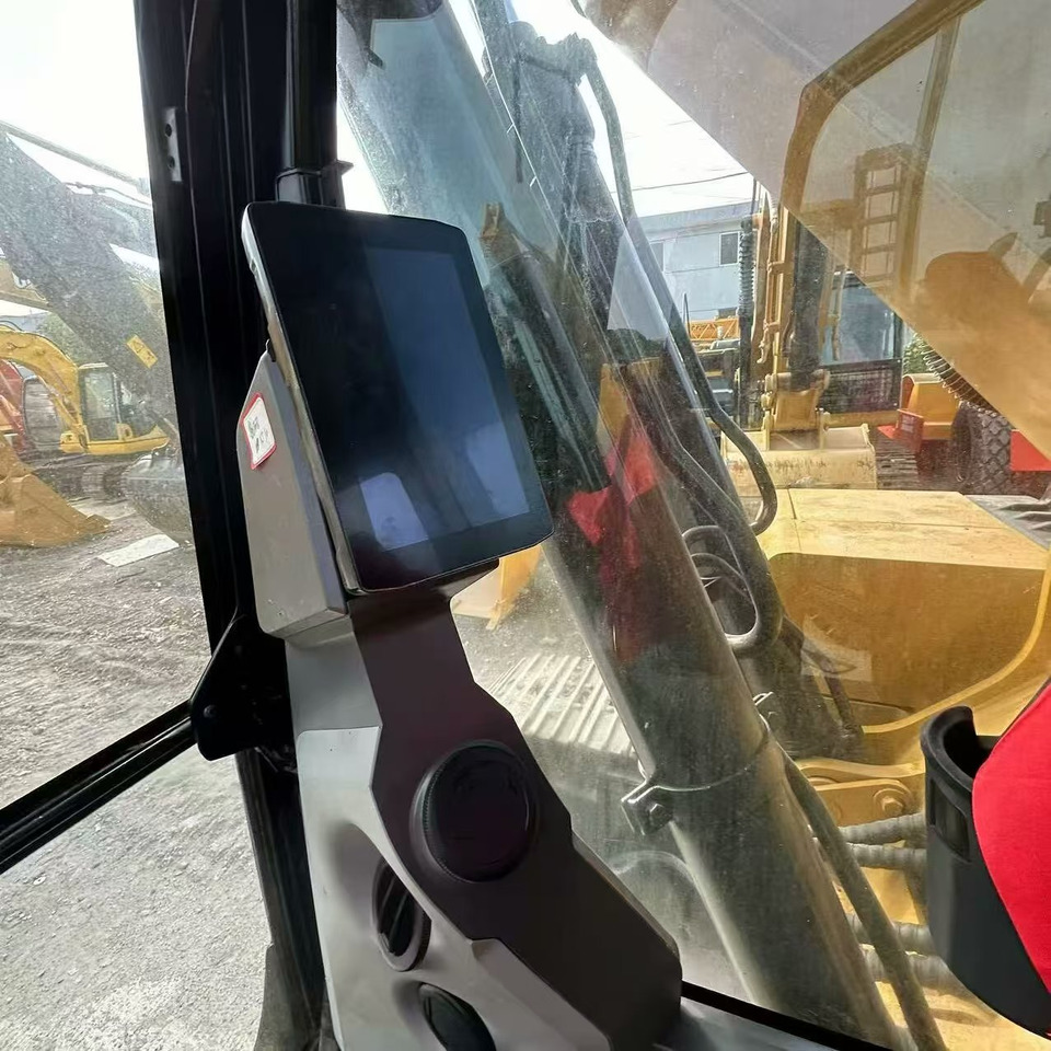 Excavator pe şenile CATERPILLAR 330D2: Foto 8