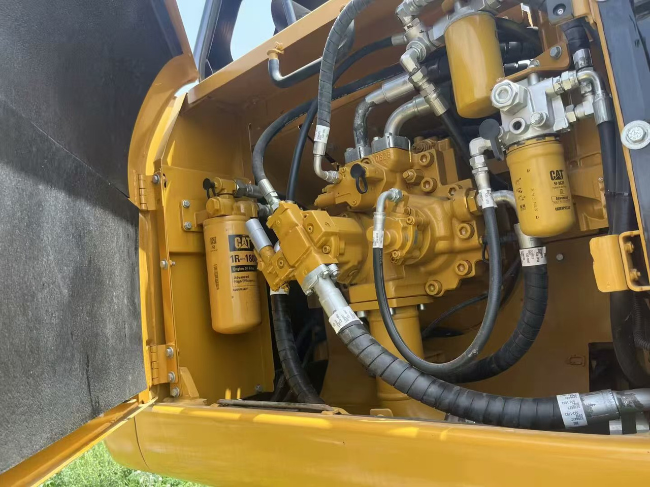 Leasing de CATERPILLAR 330D2 CATERPILLAR 330D2: Foto 18