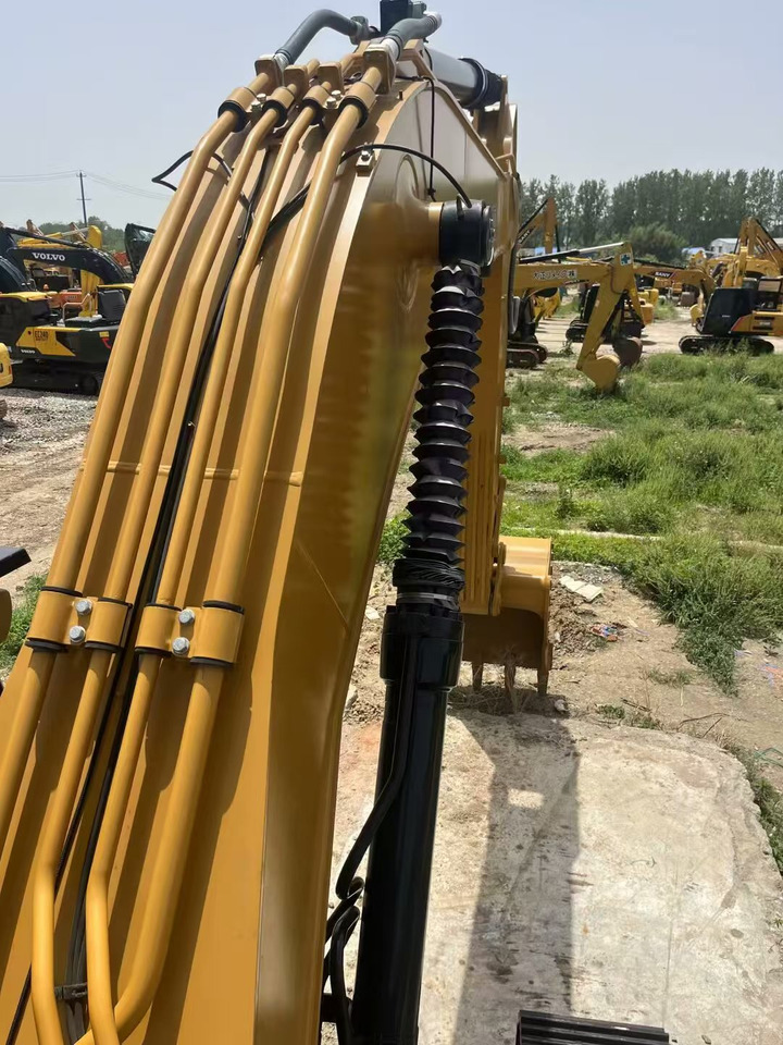 Leasing de CATERPILLAR 330D2 CATERPILLAR 330D2: Foto 7