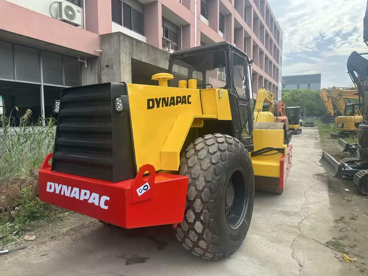 Compactor DYNAPAC CA30D: Foto 7