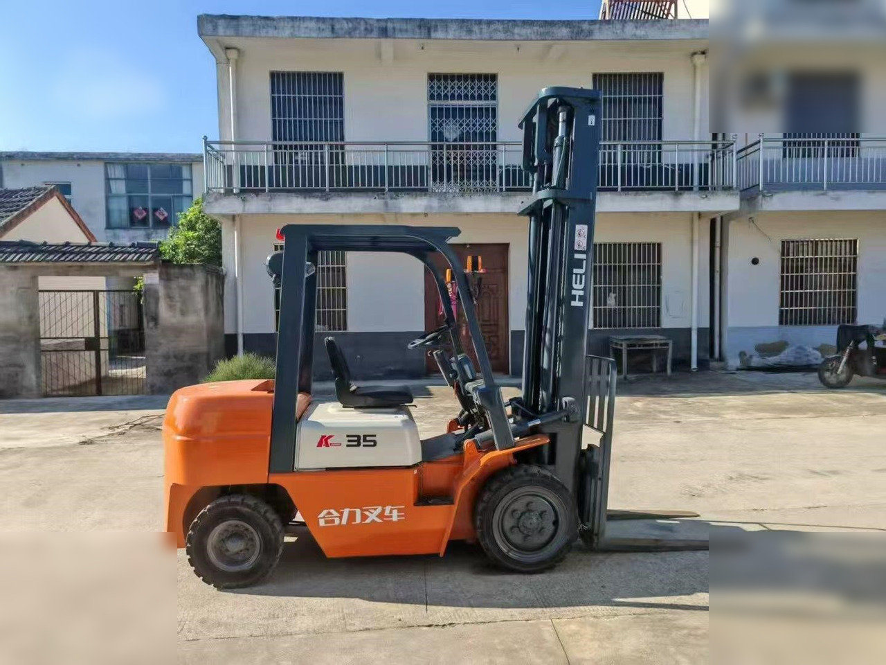 HELI HFG35 - Stivuitor diesel: Foto 1 HELI HFG35 - Stivuitor diesel: Foto 1