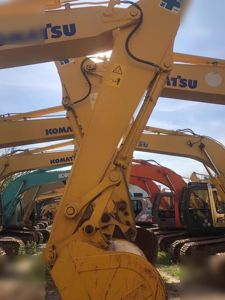 Excavator pe şenile KOMATSU PC220-8: Foto 9