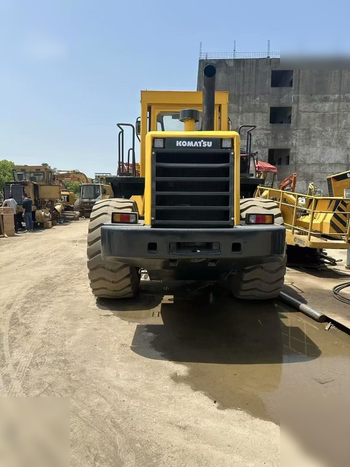 KOMATSU WA470-3 - Încărcător frontal pe pneuri: Foto 4 KOMATSU WA470-3 - Încărcător frontal pe pneuri: Foto 4