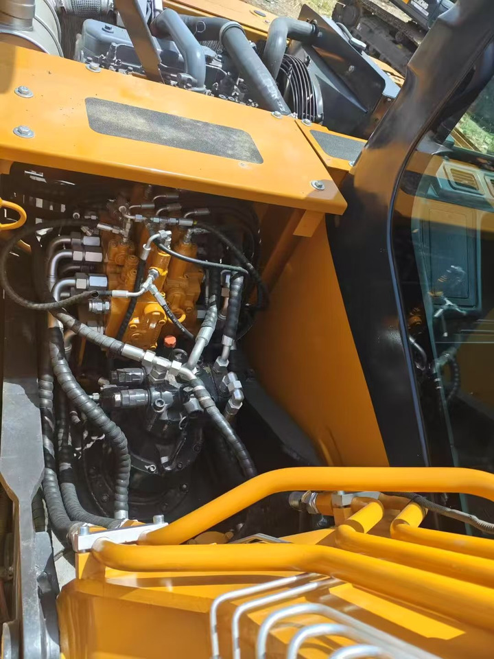 SANY 155c - Excavator pe şenile: Foto 4 SANY 155c - Excavator pe şenile: Foto 4