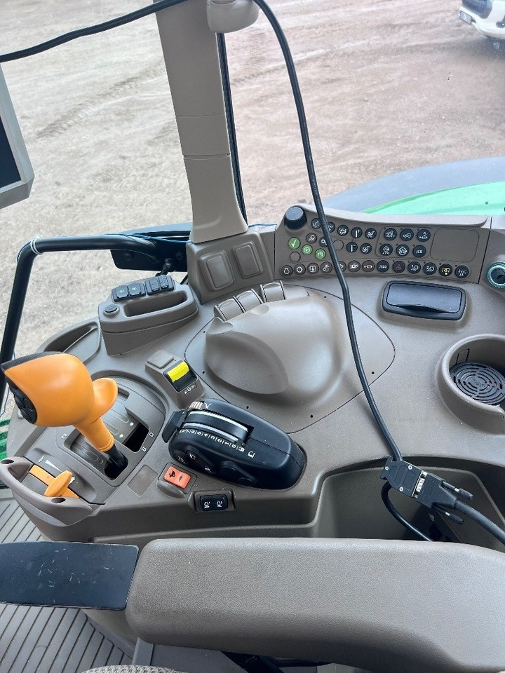 John Deere 6175 M - Tractor agricol: Foto 5 John Deere 6175 M - Tractor agricol: Foto 5