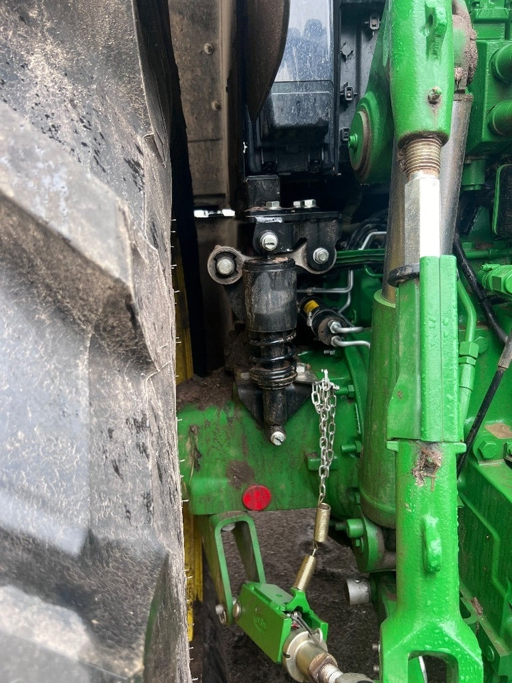 John Deere 6195M - Tractor agricol: Foto 4 John Deere 6195M - Tractor agricol: Foto 4
