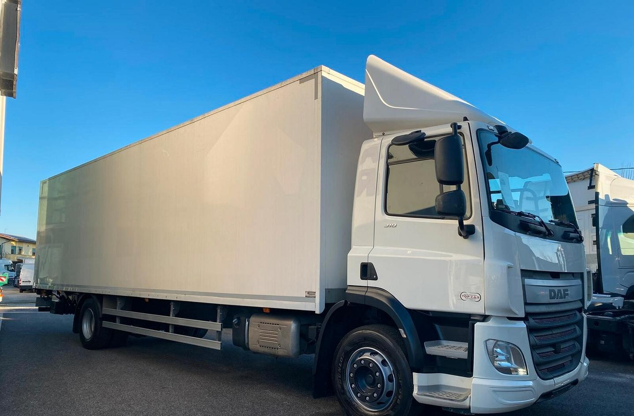 DAF 310 FA CASSONE E SPONDA EURO 6 - Camion furgon: Foto 4 DAF 310 FA CASSONE E SPONDA EURO 6 - Camion furgon: Foto 4