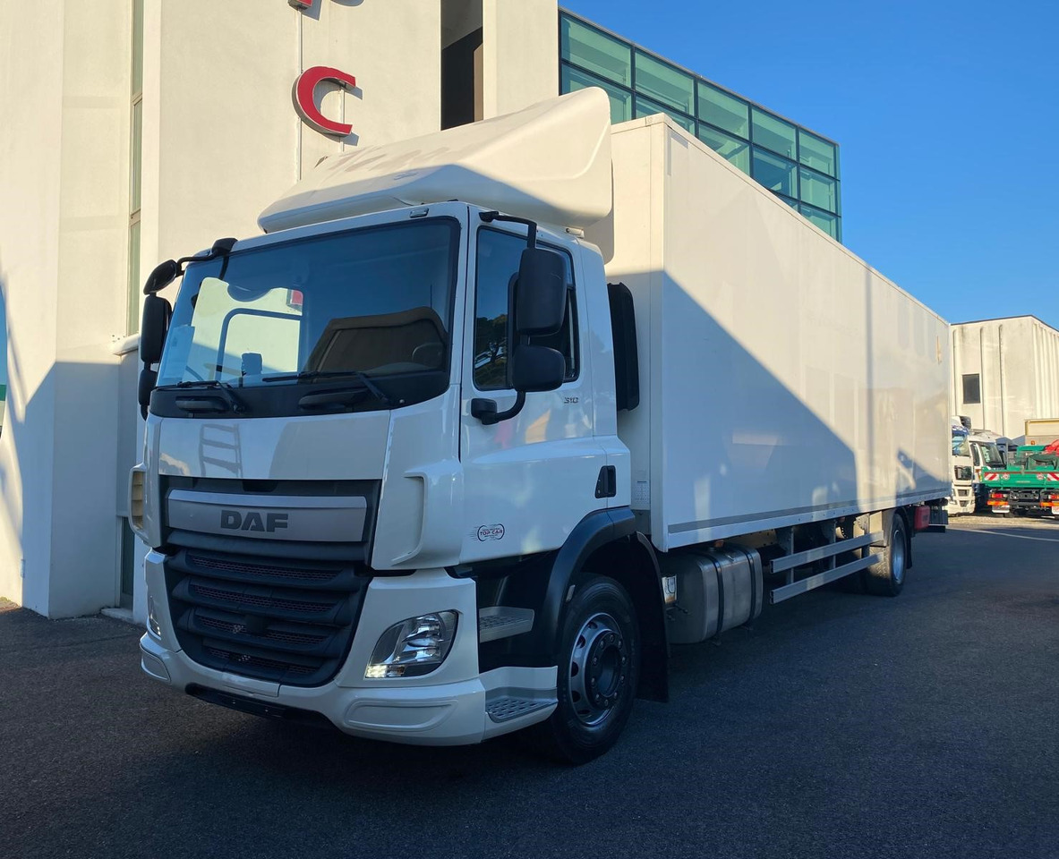 DAF 310 FA - Camion furgon: Foto 1 DAF 310 FA - Camion furgon: Foto 1