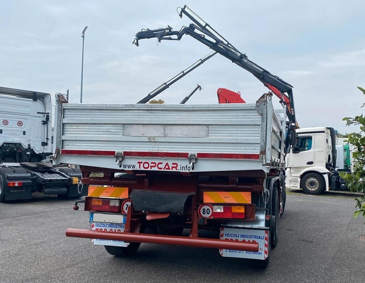 IVECO 440E38 RIBALTABILE TRILATERALE E GRU FASSI - Camion platformă, Camion cu macara: Foto 4 IVECO 440E38 RIBALTABILE TRILATERALE E GRU FASSI - Camion platformă, Camion cu macara: Foto 4