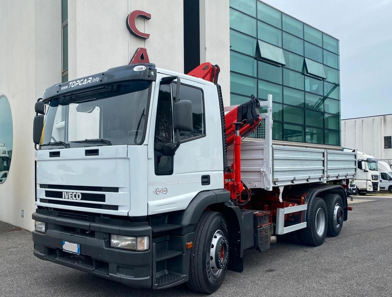 IVECO EUROTECH 440E38 RIBALTABILE TRILATERALE - Camion basculantă: Foto 1 IVECO EUROTECH 440E38 RIBALTABILE TRILATERALE - Camion basculantă: Foto 1