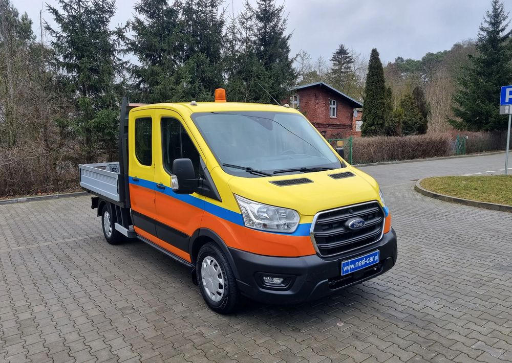Ford Transit - Autoutilitară cu platformă: Foto 2 Ford Transit - Autoutilitară cu platformă: Foto 2
