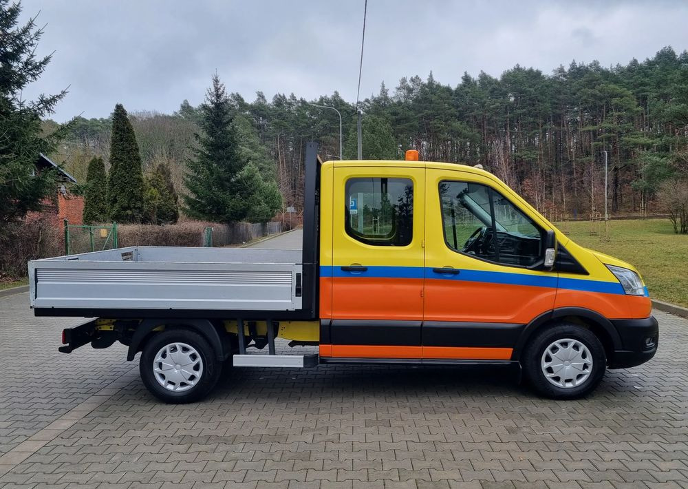 Ford Transit - Autoutilitară cu platformă: Foto 3 Ford Transit - Autoutilitară cu platformă: Foto 3