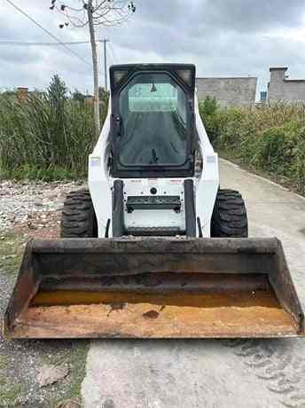 USED BOBCAT S300 Skid-steer Loader with Very Good Performance Is for Sale at a Low Price. S160/s185/s220/330 in Stock - Mini încărcător: Foto 5 USED BOBCAT S300 Skid-steer Loader with Very Good Performance Is for Sale at a Low Price. S160/s185/s220/330 in Stock - Mini încărcător: Foto 5