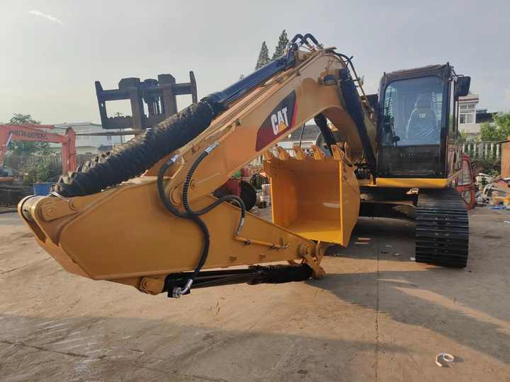 Used Crawler Caterpillar 315D Excavator for Sale Used Engineering & Construction Machinery - Excavator pe şenile: Foto 3 Used Crawler Caterpillar 315D Excavator for Sale Used Engineering & Construction Machinery - Excavator pe şenile: Foto 3