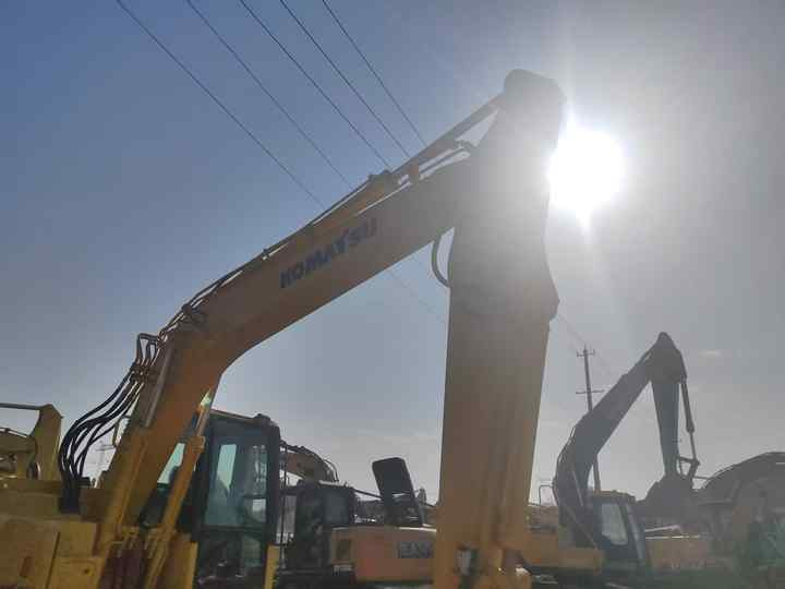 Used Good Quality Japan Original PC138us in Good Condition PC138us Komatsu - Excavator pe şenile: Foto 4 Used Good Quality Japan Original PC138us in Good Condition PC138us Komatsu - Excavator pe şenile: Foto 4